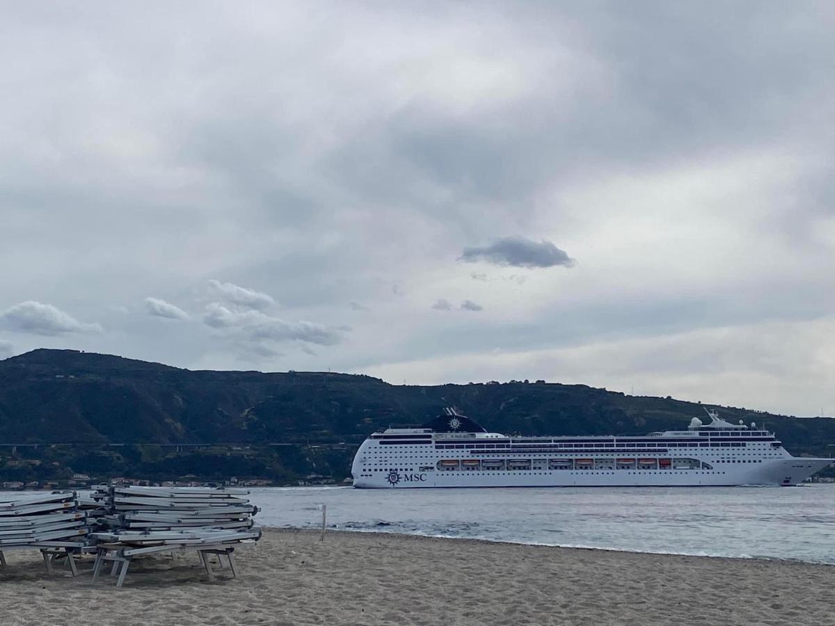 Appartamento Casa Azzurra Messina Esterno foto