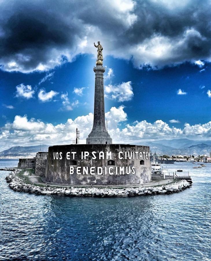 Appartamento Casa Azzurra Messina Esterno foto